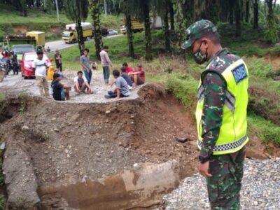 Jembatan di Jalinbar Bengkulu Utara-Mukomuko Putus