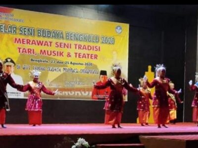 Tari Gandai Turut Meriahkan Pagelaran Seni di Taman Budaya Bengkulu