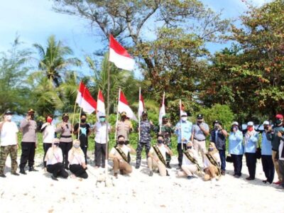 Dive Trip Sambut HUT RI, DKP Kota Bersama TNI-Polri Komitmen Jaga Pulau Tikus
