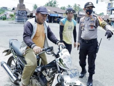 Tim Mobile Covid Hunter Buru Warga Tak Bermasker