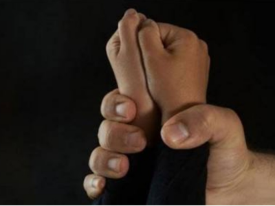 Seorang Kakek Ditangkap Polisi karena Cabuli Cucu Sendiri