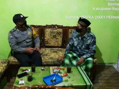 Minimalisir Covid-19, Polisi di Rejang Lebong Sosialisasi Prokes Door to Door