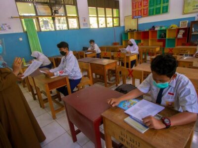 Tenaga Pendidik Non-PNS Segera Dapat Bantuan dari Pemerintah