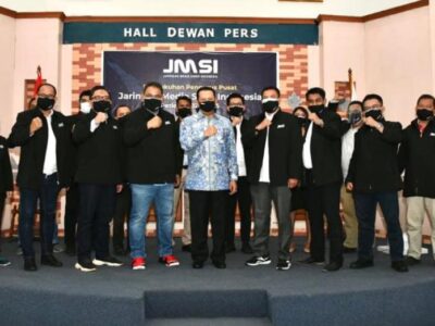 Kukuhkan Pengurus JMSI di Hall Dewan Pers, Bamsoet Ingatkan Hoax di Tengah Pandemi