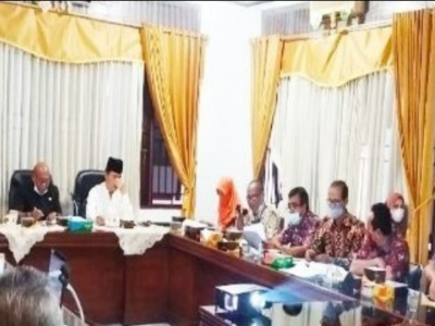 DPRD BU Bersama Eksekutif Gelar Rapat Pansus Atas Perubahan Perda Nomor 14 Tahun 2016