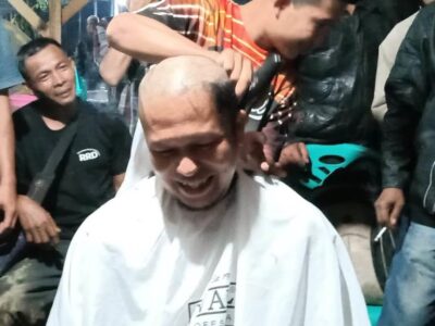 Menang, Cawabup Ini Bayar Tunai Janjinya