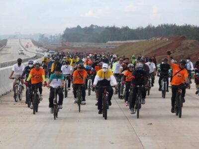 Gubernur-Forkompinda Fun Bike Pantau Progres Pembangunan Tol Bengkulu-Sumsel