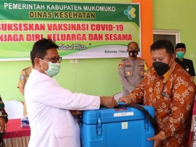 Pemkab Mukomuko Launching Vaksinasi Covid-19 Tahap Pertama
