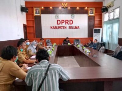 DPRD Seluma bersama SKPD Terkait Gelar Rapat Soal Izin Indomaret dan Alfamart