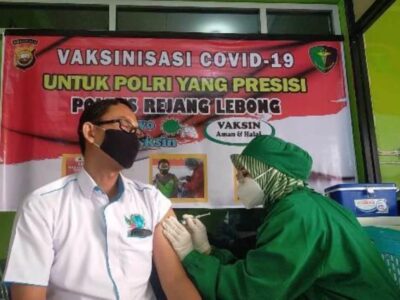 Aman dan Halal, Vaksin Sinovac Disuntikan ke 200 Personil Polres Rejang Lebong