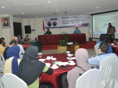 Buka Rakerda JMSI Sumbar, Wagub Sampaikan Peran Media Digital Terkait Vaksin