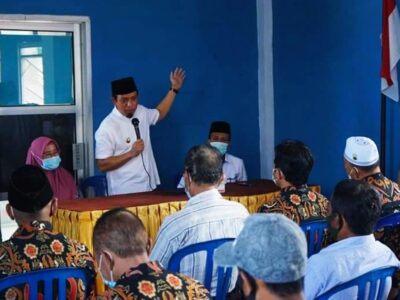 Wawali Dedy Apresiasi Andil Ketua Adat Kebun Tebeng Dukung Program HD Oto