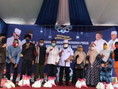 Berkah Ramadhan, Perumda Tirta Hidayah Berbagi 1000 Bingkisan Berbuka Puasa