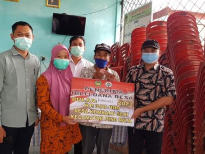 Pemdes Kemang Seri Salurkan BLT DD Tahap Kedua Tahun 2021