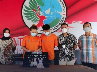 Simpan 22 Paket Sabu, Pasangan Kekasih Ini Diringkus Polisi