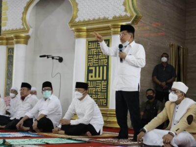 Mantan Wapres Jusuf Kalla: Masjid Juga Bisa Memakmurkan