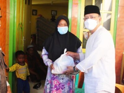 Gubernur Rohidin Beri Bantuan Keluarga Korban Kecelakaan Kerja di Seluma