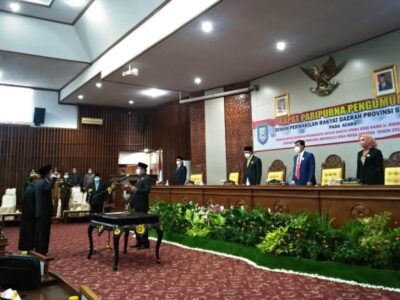 Rapat Paripurna Pelantikan Anggota DPRD Provinsi PAW Sisa Masa Jabatan 2019-2024