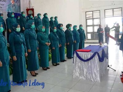 Bupati Kopli Kukuhkan TP-PKK Lebong Masa Bakti 2021-2024