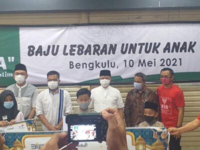 Peduli dan Berbagi, RYA Bengkulu Bersama JMSI Salurkan Paket Belajar untuk Anak Yatim