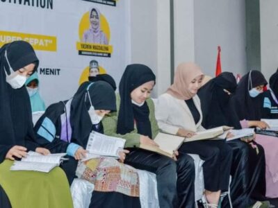 Semnas WBA Speed Reading: Teknik Baca Cepat Al Qur`an, 600 Halaman dalam 10 Menit