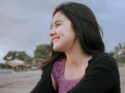 Bulan Sutena Ternyata Asli Bali, TikToker Cantik yang Jago Nyanyi