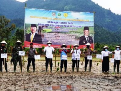 Semangat Kopli-Fahrurrozi Tingkatkan Indeks Pertanaman Patut Diancungi Jempol