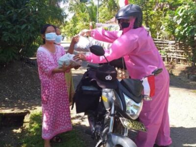 Polisi Nyamar Jadi Tukang Sayur, Ternyata Lakukan Ini