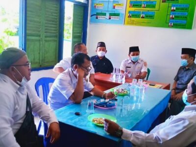 Camat XIV Koto Minta Seluruh Desa di Wilayahnya Hasilkan PaDes