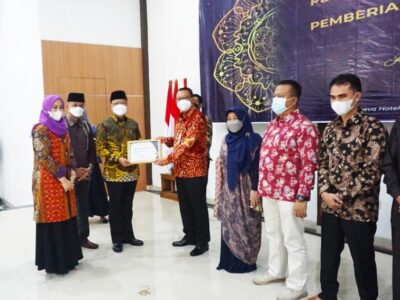 Sumbang Pajak Terbesar, Bank Bengkulu Raih Penghargaan DJP