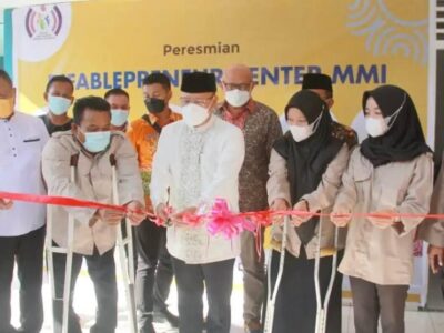 Gubernur Rohidin Beri Dukungan Fasilitas Kelompok Difabel