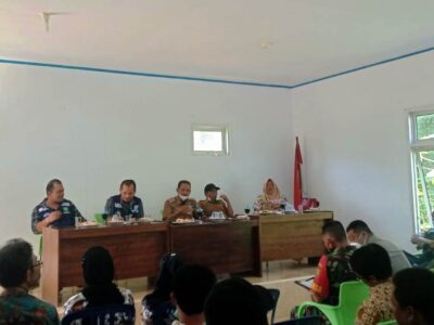 Manajemen PT PMN Adakan Pertemuan dengan Warga Gunung Selan