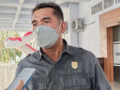 Dewan Bentuk Pansus Pembahasan Dua Raperda