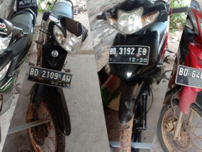 Warga Serahkan 4 Unit Sepeda Motor ke Polsek Teluk Segara