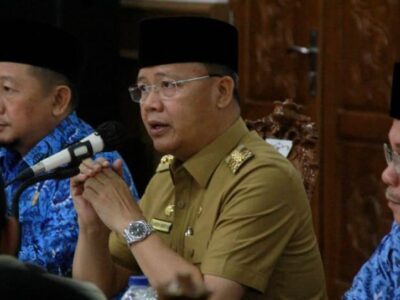 Terkait Harga Sawit, Gubernur Rohidin Surati Presiden Jokowi