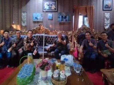Bupati Gusnan Terima Kunjungan Tim PLN Bahas Jaringan Listrik Interkoneksi