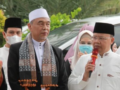 Serahkan Hewan Kurban, Gubernur Rohidin Ajak Teladani Sifat Nabi Ibrahim