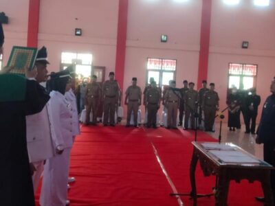 Lantik Kades Terpilih, Bupati Erwin Minta Secepatnya Laksanakan Pembangunan