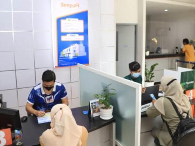 Cerita Nasabah Rasakan Manfaat Gerai SENYUM: Layanan Lengkap dan Mudah!