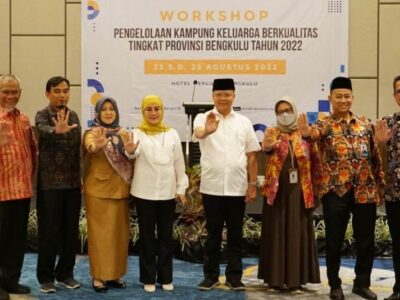 Gubernur Buka Workshop Pengelolaan Kampung Keluarga Berkualitas