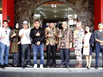 Wagub Rosjonsyah Bertemu Mantan Gubernur Jabar Bahas Investasi Kopi