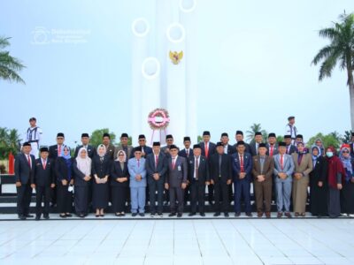 Dinas Sosial Kota Bengkulu Lakukan Upacar Hari Pahlawan di Taman Makam Pahlawan