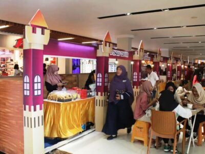 Rangkaian PHI, Ibu-ibu Pelaku UMKM Ikuti Bazar di Bencoolen Mall