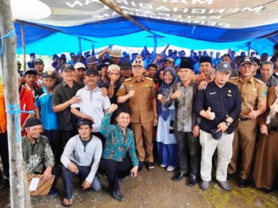 Desa Bio Sengok dan Air Bening Terima SK Izin Perhutanan Sosial