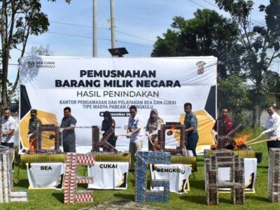 Barang Ilegal Senilai Rp 4 Miliar Lebih Dimusnahkan Bea Cukai Bengkulu
