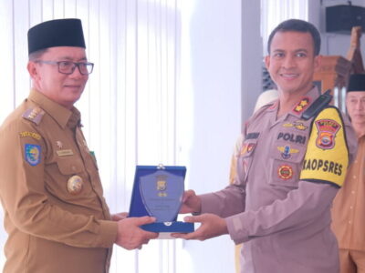 Bupati Lismidianto Terima Kunjungan Kapolres Kaur