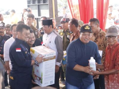 Bupati Erwin: Kehadiran Mentan Berikan Semangat Baru kepada Petani