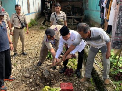 Simbolis GEMAPATAS di Lebong Ditandai dengan Pemasangan Patok Tanah di Desa Kota Baru