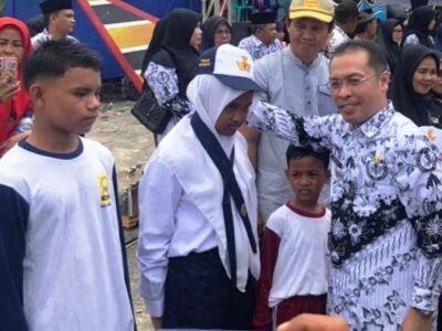 Pemkab Mukomuko Kembali Anggarkan Bantuan Seragam Sekolah Gratis Tahun 2023