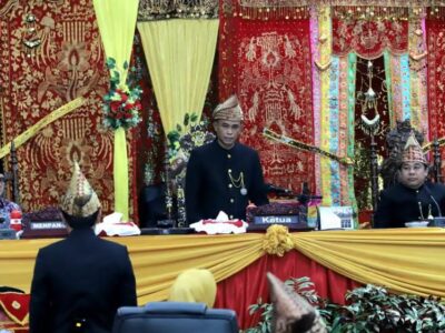 Rapat Paripurna HUT Kota Bengkulu Ke-304 Dihadiri MenPAN-RB Azwar Anas
